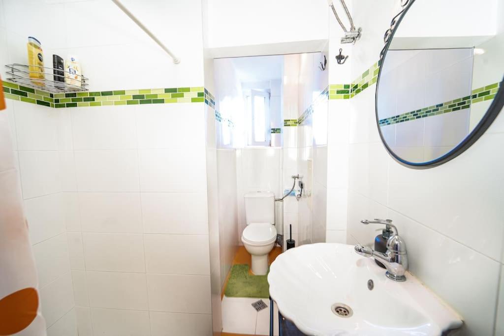 Central Apartment 2Bd Next To Vitosha Bul. Sofia Zewnętrze zdjęcie