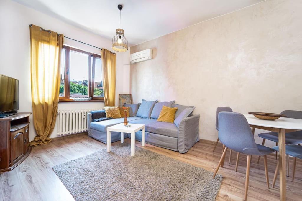 Central Apartment 2Bd Next To Vitosha Bul. Sofia Zewnętrze zdjęcie